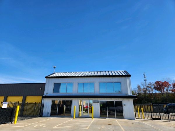 Photo of Extra Space Storage - 3928 - Fenton - Delores Dr