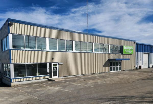 Photo of Extra Space Storage - 4004 - Portland - Presumpscot St