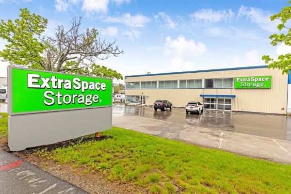 Photo of Extra Space Storage - 4004 - Portland - Presumpscot St