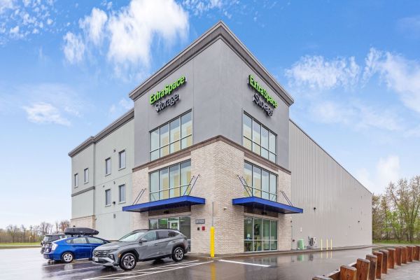 Photo of Extra Space Storage - 4024 - South Portland - Western Ave