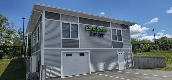 Photo of Extra Space Storage - 4033 - Merrimack - Benning Ct