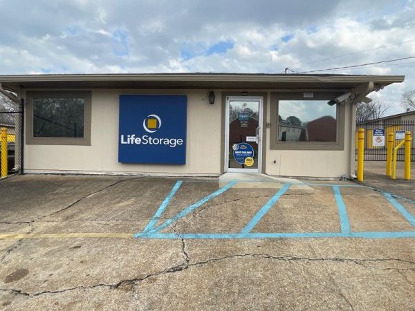 Photo of Life Storage - 4058 - Jackson - West St