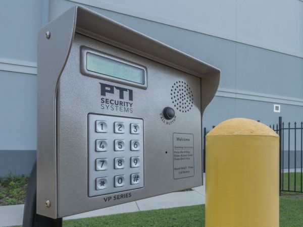 Photo of Extra Space Storage - 4130 - Tampa - Laurel St