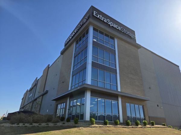 Photo of Extra Space Storage - 4163 - Huntsville - 2312 Memorial Pkwy
