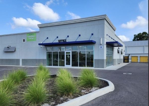 Photo of Extra Space Storage - 4221 - Plant City - 102 Alexander St