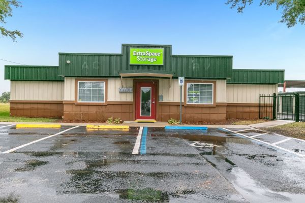 Photo of Extra Space Storage - 6107 - San Antonio - County Rd 52