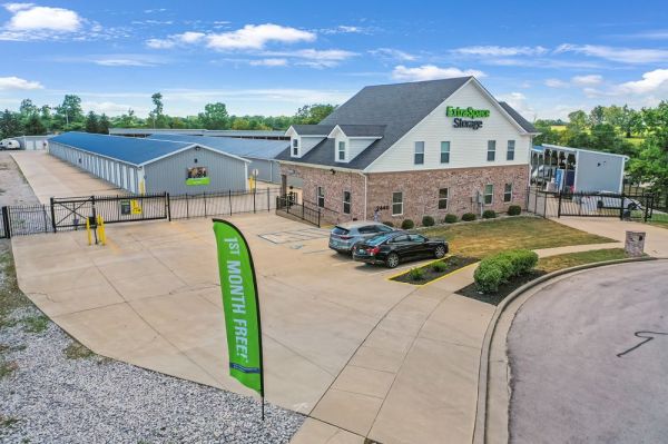 Photo of Extra Space Storage - 6166 - Lexington - Mackinwood Dr