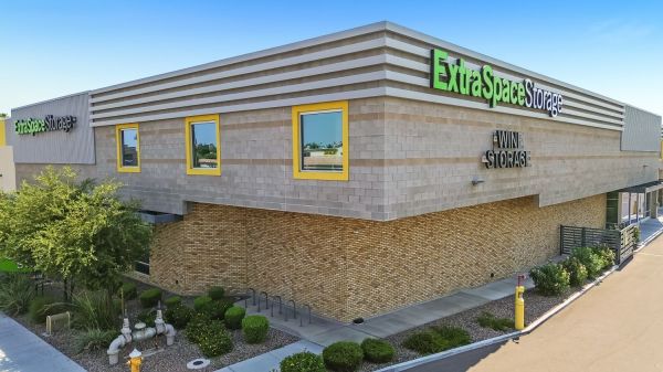 Photo of Extra Space Storage - 7412 - Phoenix - 6316 N 7th St