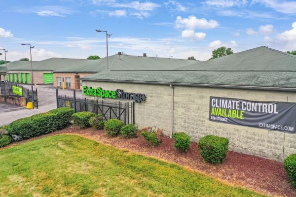 Photo of Extra Space Storage - 7500 - Louisville - Outer Loop