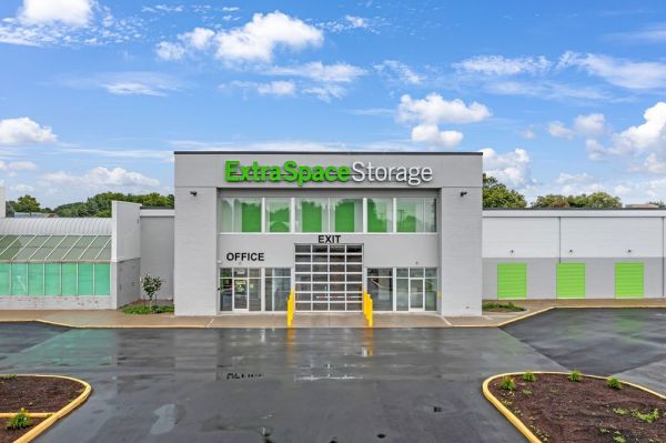 Photo of Extra Space Storage - 7551 - Toledo - Lewis Ave