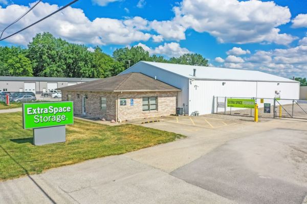 Photo of Extra Space Storage - 7646 - Bondville - Chestnut St - Annex