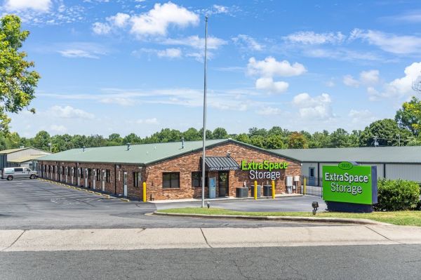 Photo of Extra Space Storage - 7659 - Winston-Salem - Westpoint Blvd