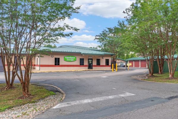 Photo of Extra Space Storage - 7690 - Glen Allen - Mountain Road