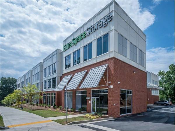 Photo of Extra Space Storage - 7720 - Sandy Springs - Northwood Dr