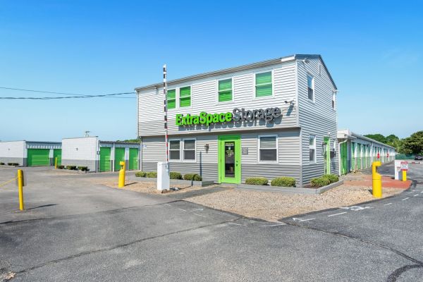 Photo of Extra Space Storage - 7798 - Pocasset - MacArthur Blvd
