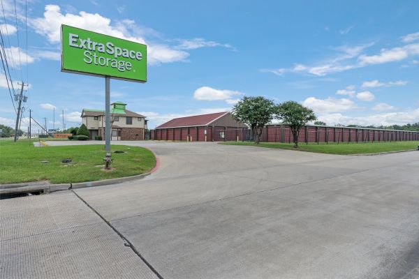 Photo of Extra Space Storage - 7919 - Baytown - 4500 Decker Dr