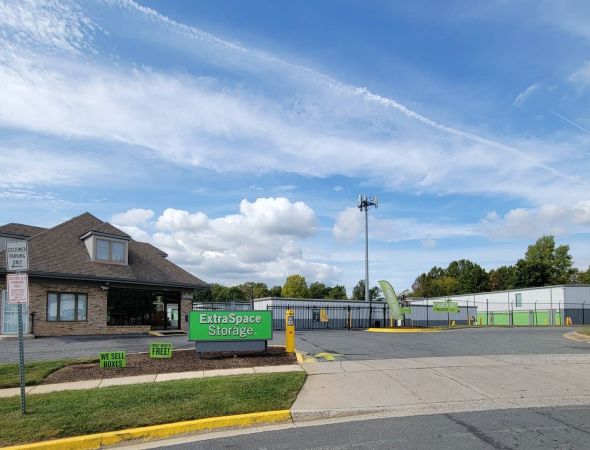 Photo of Extra Space Storage - 0800 - Gaithersburg - Earhart Ct
