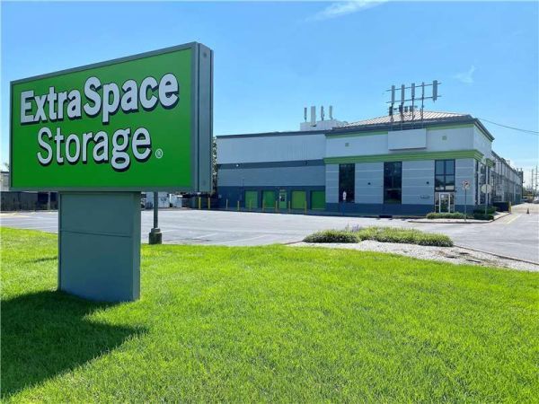 Photo of Extra Space Storage - 0808 - Hasbrouck Heights - Route 17 N