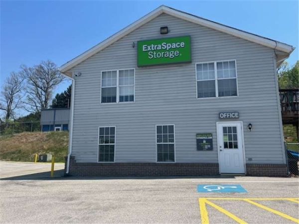 Photo of Extra Space Storage - 8230 - York - North George Street-Parklyn Dr