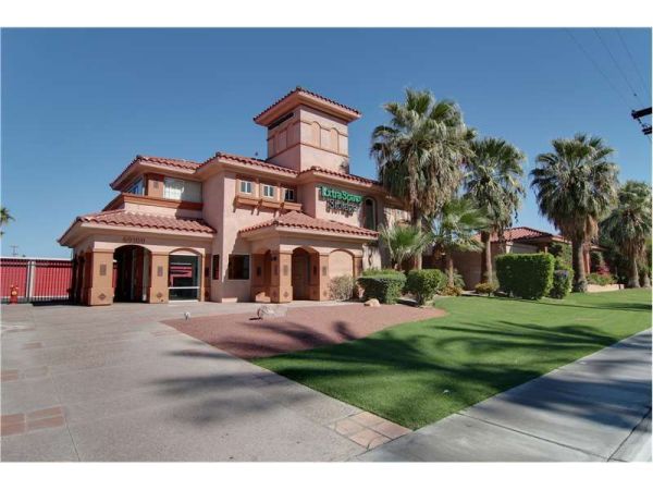 Photo of Extra Space Storage - 8282 - Cathedral City - Converse Rd