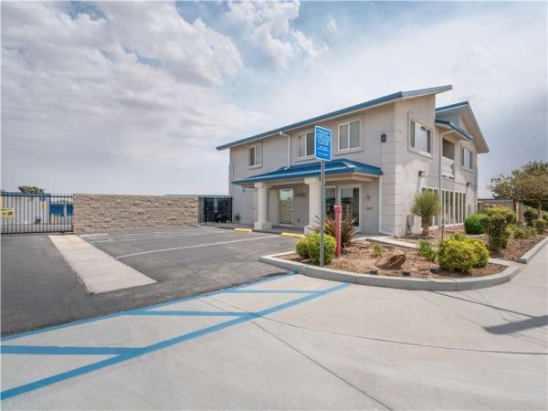 Photo of Extra Space Storage - 8525 - Hesperia - Yucca Street