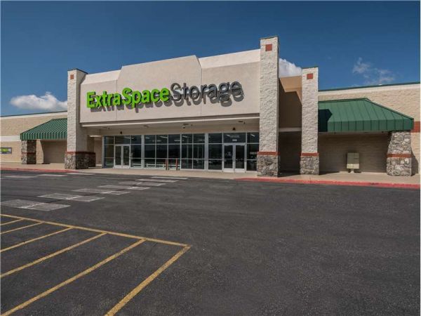 Photo of Extra Space Storage - 8655 - Farmington - 1075 West