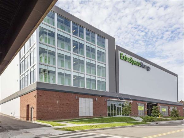 Photo of Extra Space Storage - 8767 - Washington DC - 8th Street