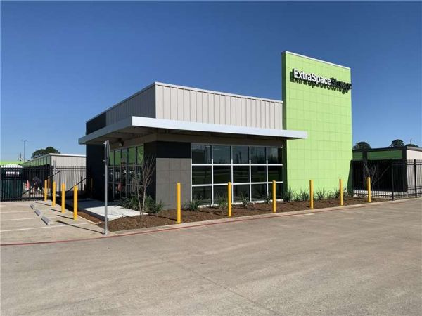 Photo of Extra Space Storage - 8975 - Baytown - Decker Dr