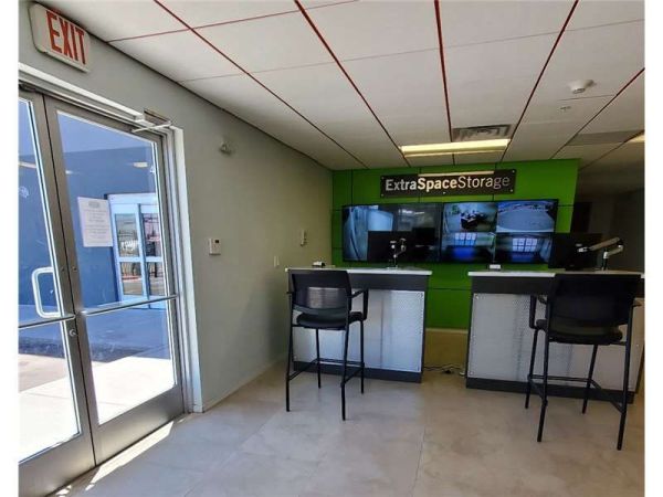 Photo of Extra Space Storage - 8966 - Albuquerque - Yale Blvd NE