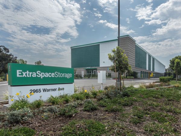 Photo of Extra Space Storage - 7435 - Irvine - 2965 Warner Ave