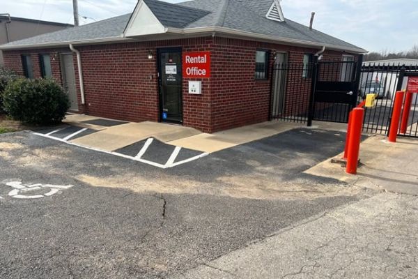 Photo of Public Storage - Memphis - 6714 Winchester Pointe CV