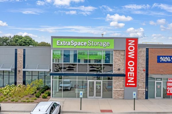 Photo of Extra Space Storage - 6183 - Naperville - Naper Blvd