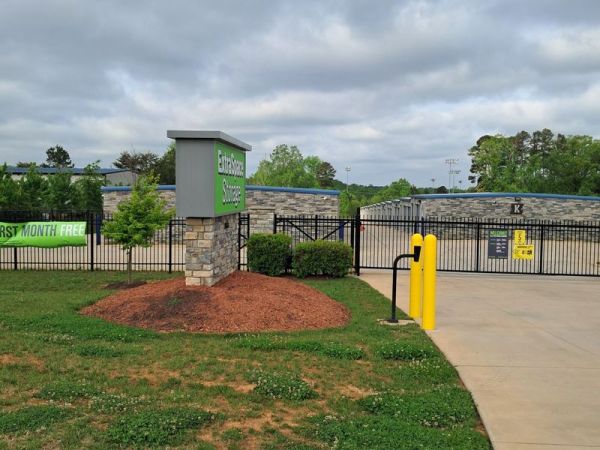 Photo of Extra Space Storage - 2055 - Denver - NC-16 Business