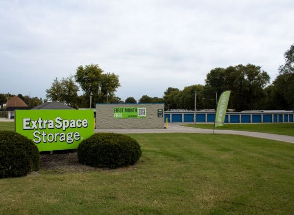 Photo of Extra Space Storage - 2104 - Washington - State Road 57