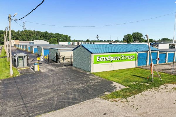 Photo of Extra Space Storage - 2131 - Seymour - Montgomery Dr