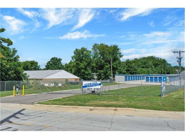 Photo of Extra Space Storage - 2171 - Bloomington - Indianapolis St