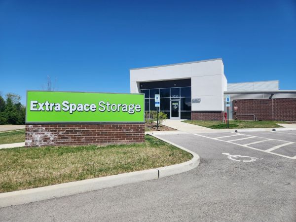 Photo of Extra Space Storage - 4229 - St Peters - Woodstone Dr