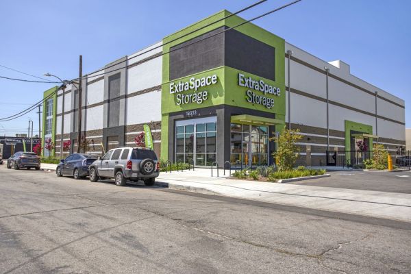 Photo of Extra Space Storage - 6207 - Reseda - Gault St
