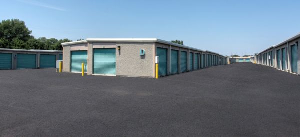 StorageMart - W 67th St 9702 W 67th St Merriam, KS - Photo 2