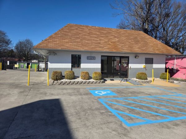 Photo of Extra Space Storage - 3123 - Chattanooga - Highway 58