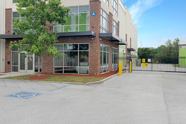 Photo of Extra Space Storage - 3532 - Hixson - New Country Dr