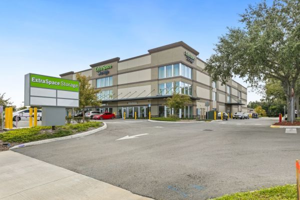 Photo of Extra Space Storage - 4227 - Orlando - 2334 Semoran Blvd