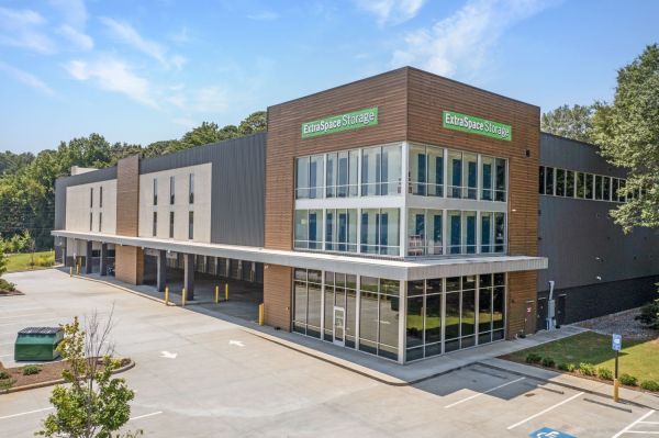Photo of Extra Space Storage - 6022 - Atlanta - 1555 Memorial Dr