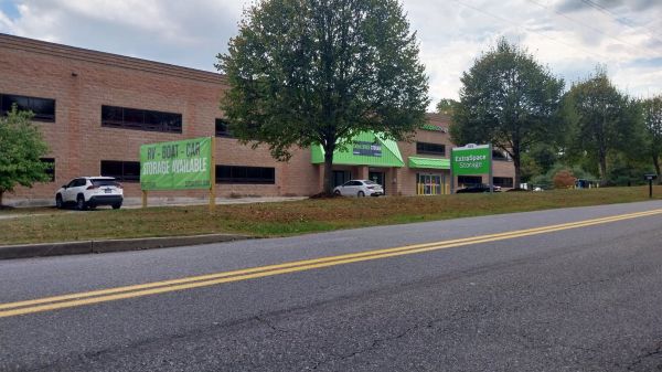 Photo of Extra Space Storage - 6375 - Carmel - Hughson Rd