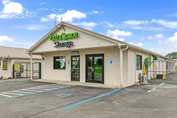 Photo of Extra Space Storage - 6337 - Huntsville - Winchester Rd