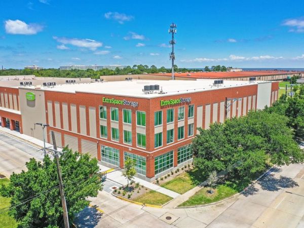 Photo of Extra Space Storage - 7923 - New Orleans - Franklin Ave