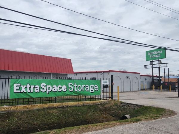 Photo of Extra Space Storage - 6386 - Houston - Hempstead Rd