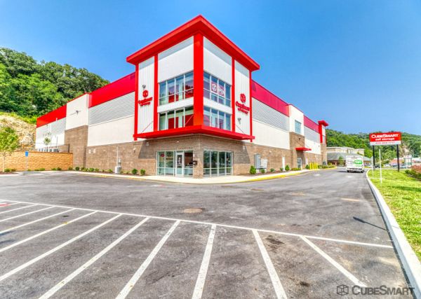 Photo of CubeSmart Self Storage CT Danbury Mill Plain Rd