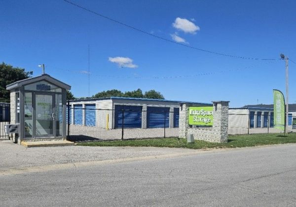 Photo of Extra Space Storage - 2102 - Martinsville - Industrial Dr
