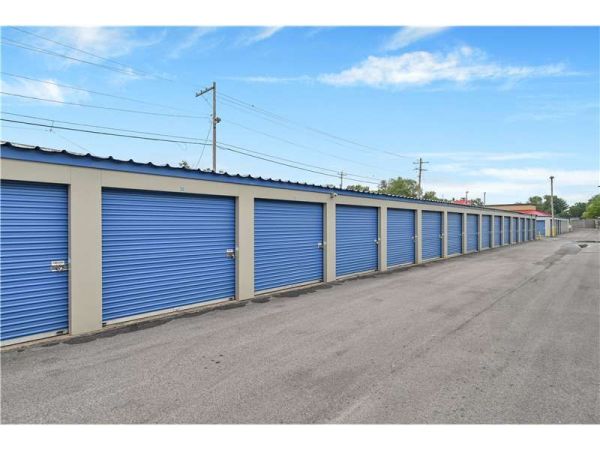 Photo of Extra Space Storage - 2116 - Brazil - Murphy Ave